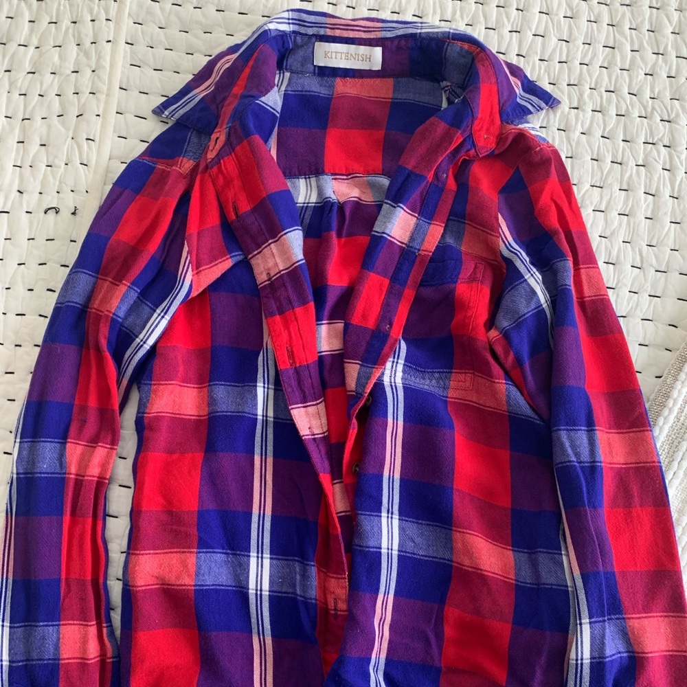 Kittenish Plaid button up shirt